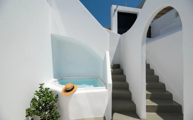 Day Dream Luxury Suites