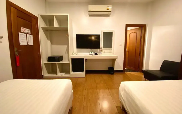 DE Hotel Phnom Penh