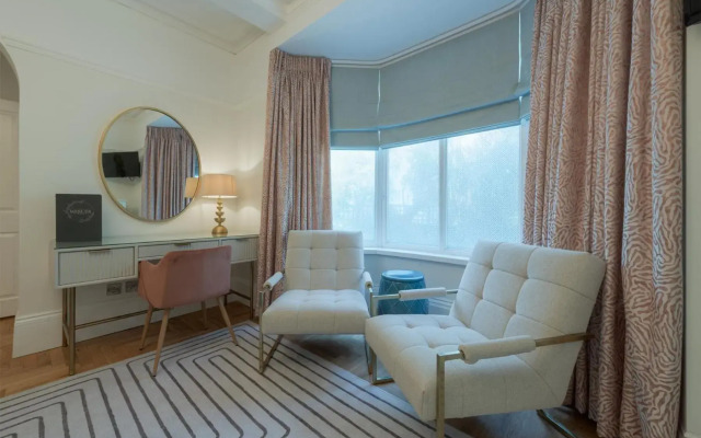 Florence House Hotel & Restaurant