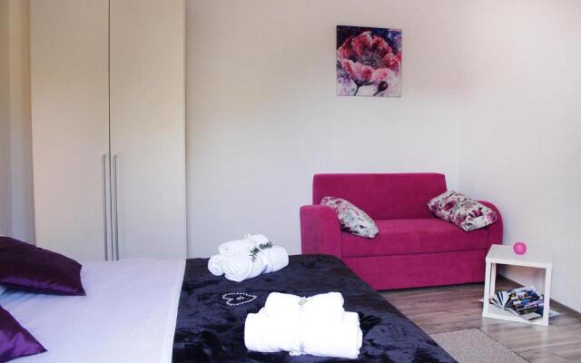 Apartments Lavel