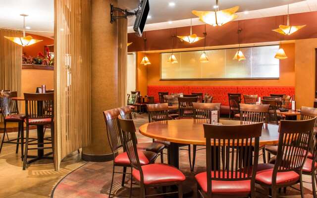 Clarion Hotel Philadelphia International Airport