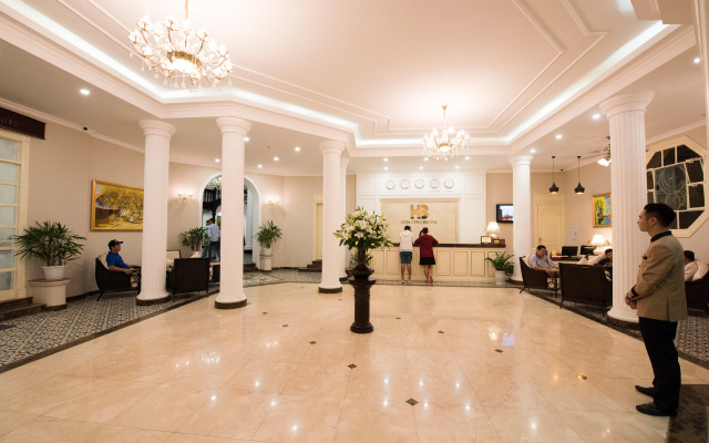 Hoa Binh Hotel