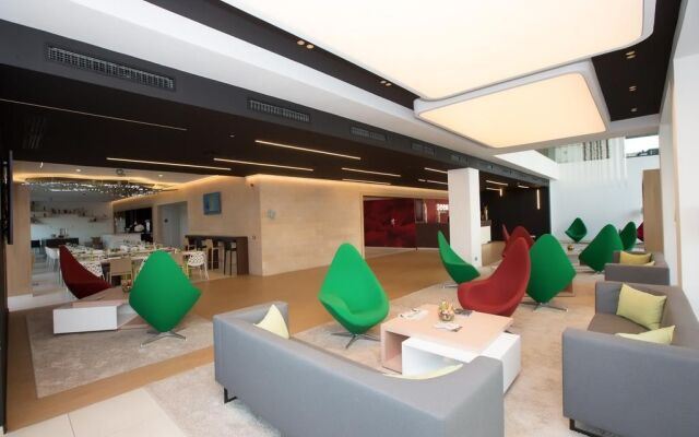 Seen Hotel Abidjan Plateau