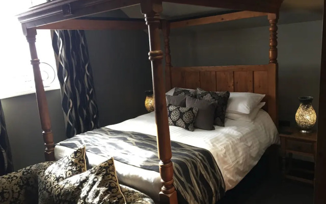 The Peacock Inn