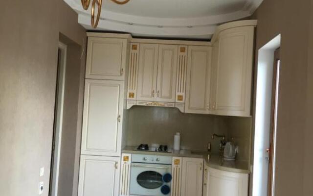 Lesya Apartment with Terrace