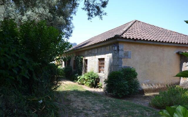 Casa dos Assentos de Quintiaes