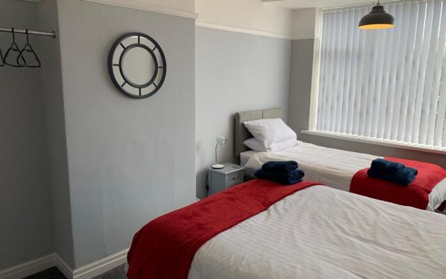 Modern fully refurbished 3 bedroom home