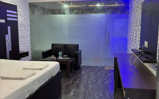 Fortune Club And Suites