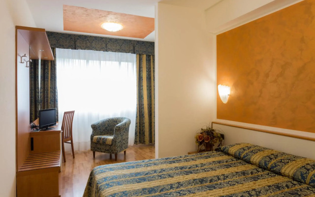 Hotel Airmotel
