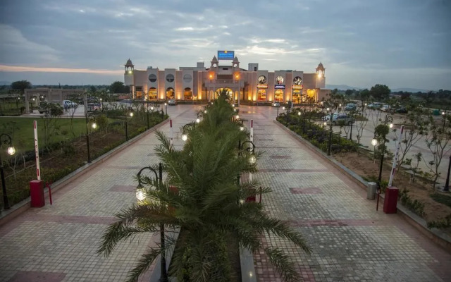 Golden Tulip Neemrana