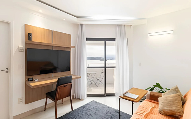 ARK Houses - Flat Beira-Mar com Piscina