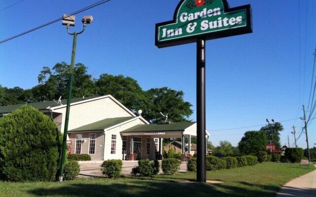 Budgetel Inn Suites Pine Mountain