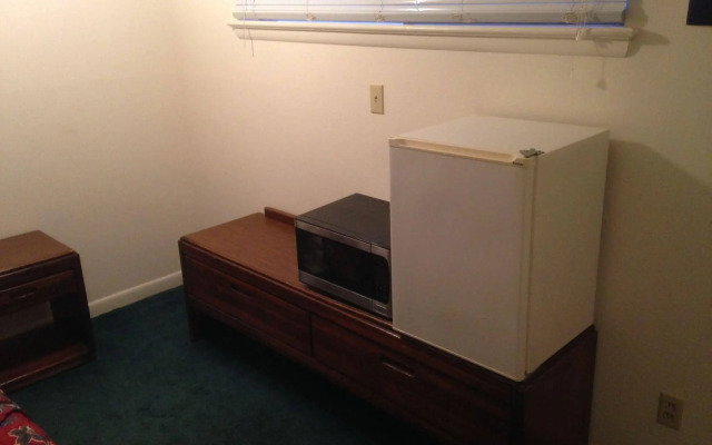 Sawmill Lodges Motel