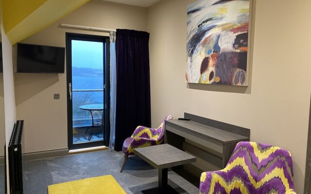 Taransay House