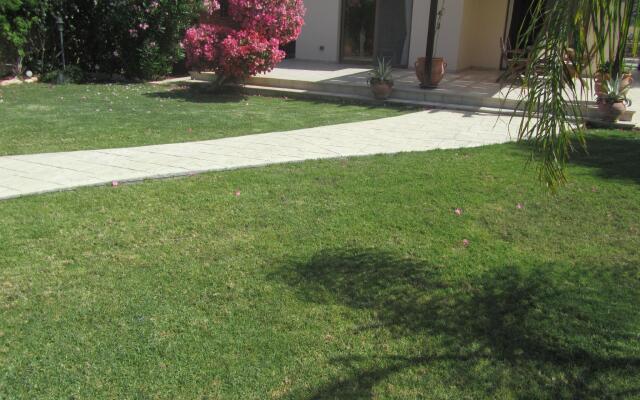 A first class 3bedroom villa w/ private pool