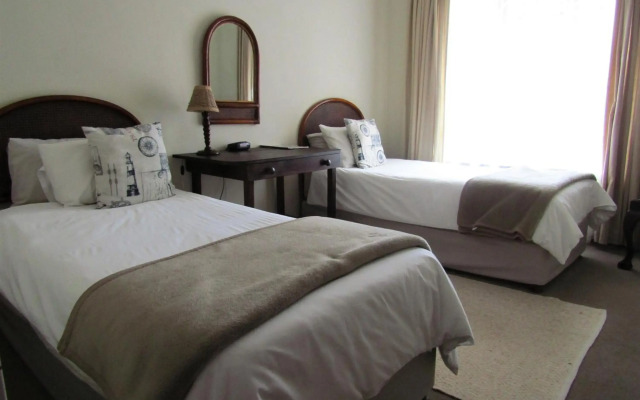 Blouberg Dolphin Inn