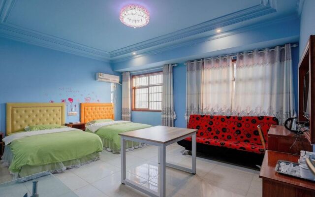 Zhangjiajie Memeda Theme Hotel