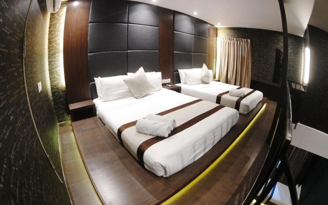 HereHotel