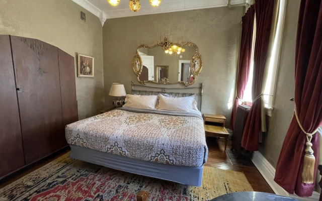 The Holiday Chalet