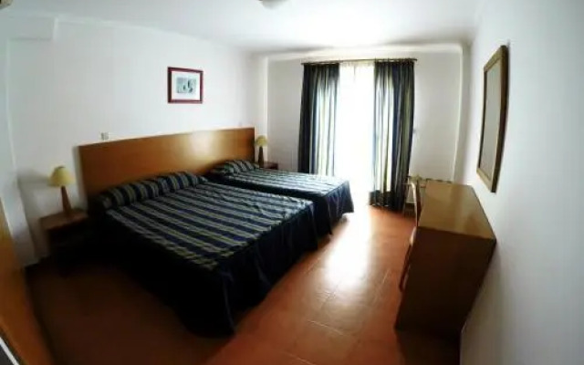 Apartamentos Turisticos Vila Praia