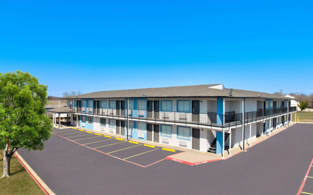 Days Inn by Wyndham Wichita Falls