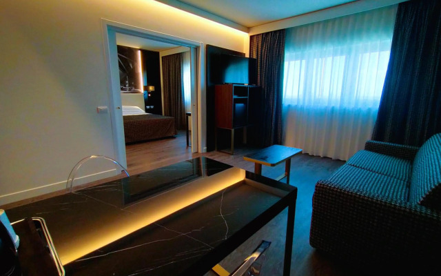 The Sydney Hotel
