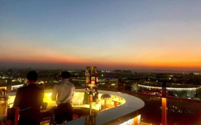 Ramada Encore Mandalay