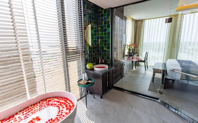 White Lotus Hue Hotel