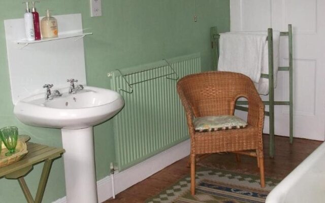 Beachborough Country House