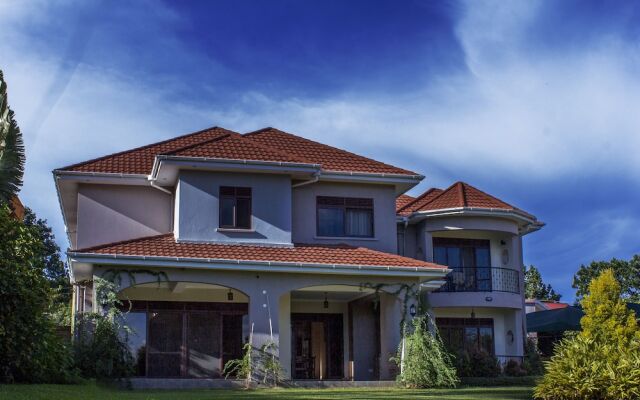 Akasu Bed and Breakfast