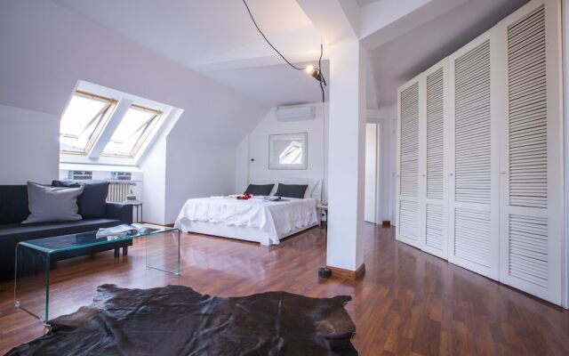 De Cristoforis Apartment