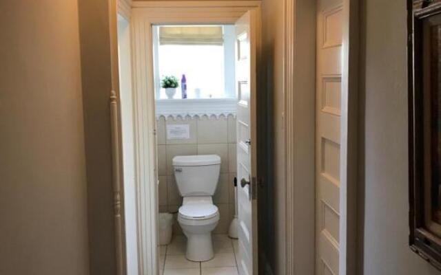 Barclay House Bed & Breakfast