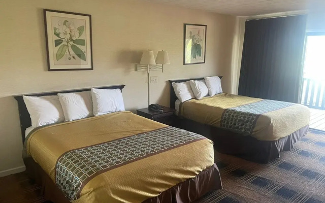 Knights Inn - Dillard