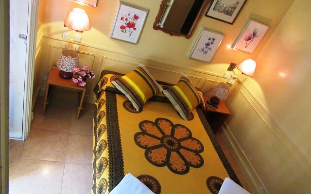 Hostal La Fontana