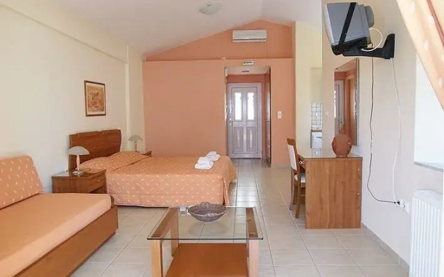 Nirrides Apts Sutdios