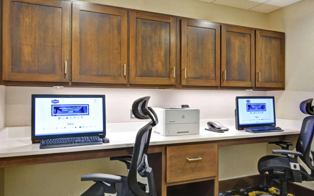 Hampton Inn & Suites Ashland