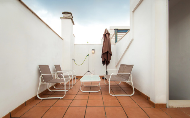 Holidays2Malaga Juan de Mena Apartments