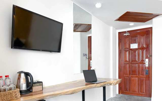 Pacific Hotel, Phnom Penh