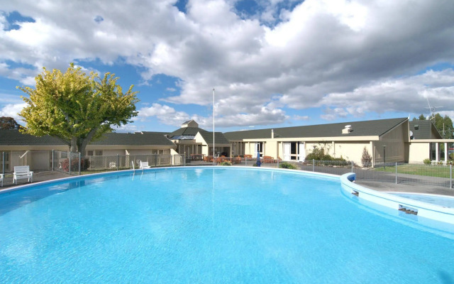 Copthorne Resort Solway Park