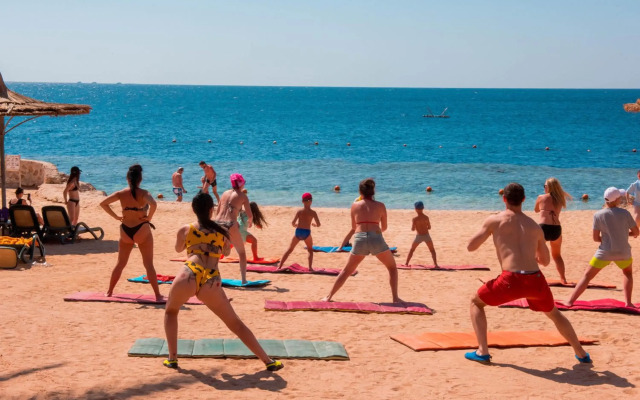 Reef Oasis Blue Bay Resort Hotel Families & Couples Only 