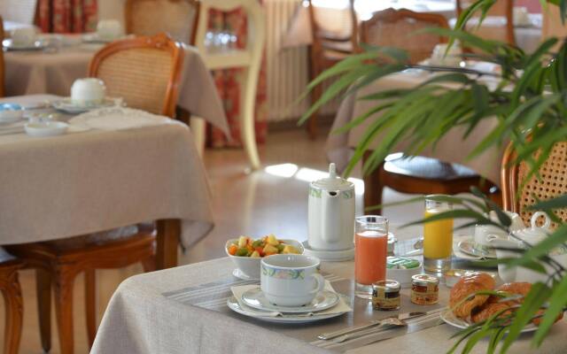 Cithotel Logis De Brou
