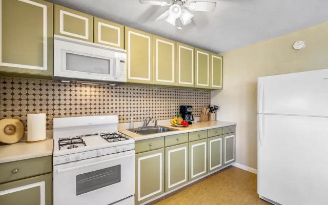 Kona Shores 221 Stvr #19-390879