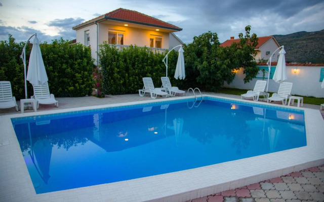 Villa Šadrvan