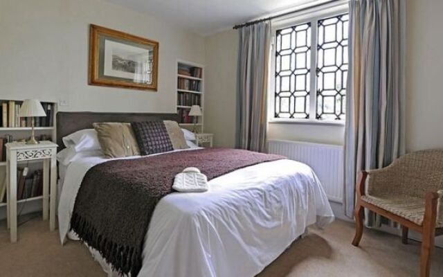 The Cholmondeley Arms Inn - Good Pub Food - B&B in Cheshire