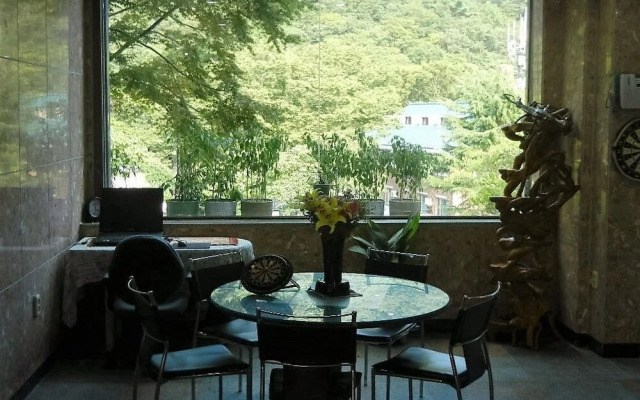 EUNHYE Family Hotel