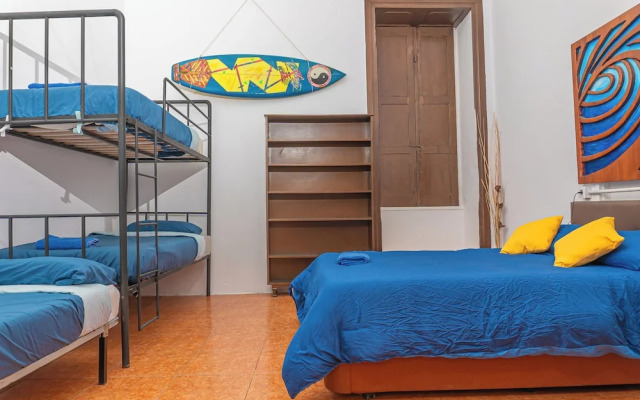 Atlantis Surf Hostel