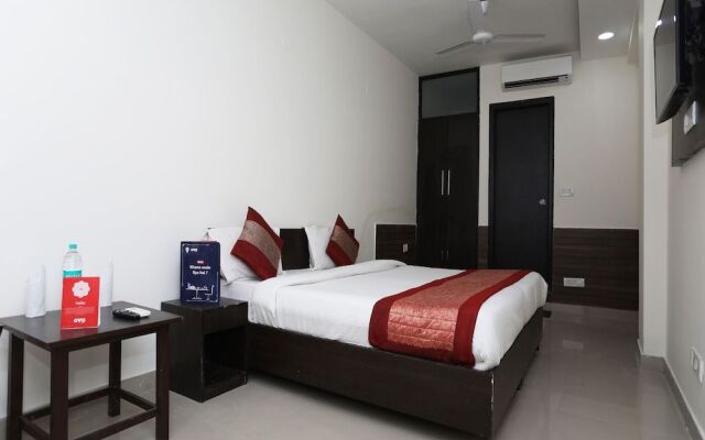 OYO 11605 Hotel Aravali Inn