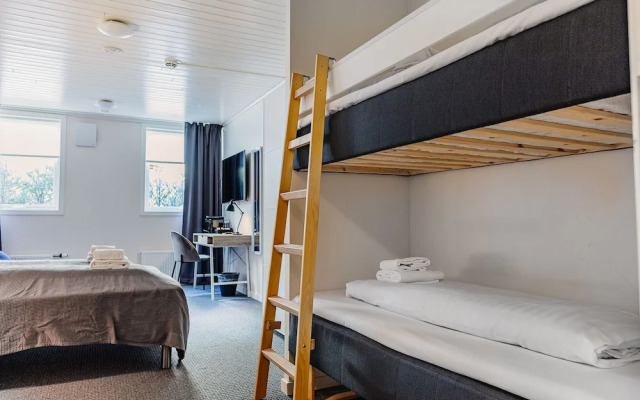 Hotel Djurhuus