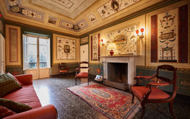 Ape Rosa Relais