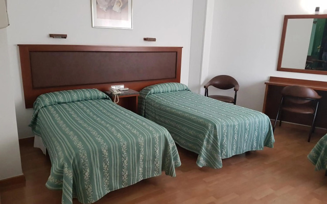 Hotel Cardinal